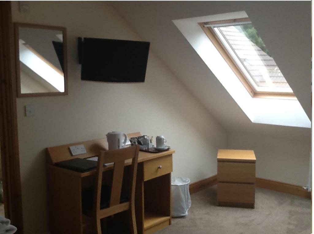 Holly Lodge Alnwick Room photo